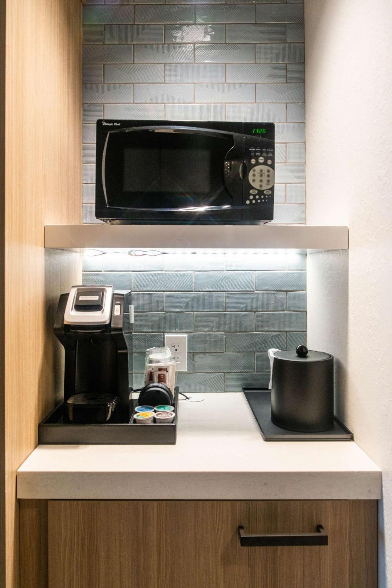 Hilton Garden Inn Mattoon, Il المظهر الخارجي الصورة